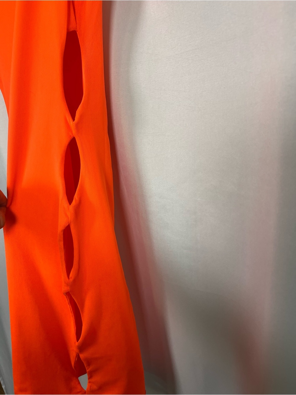 🛍️SALE Tiger mist NWOT Bethany orange cutout mock neck bodycon club wear dress M - Picture 6 of 9